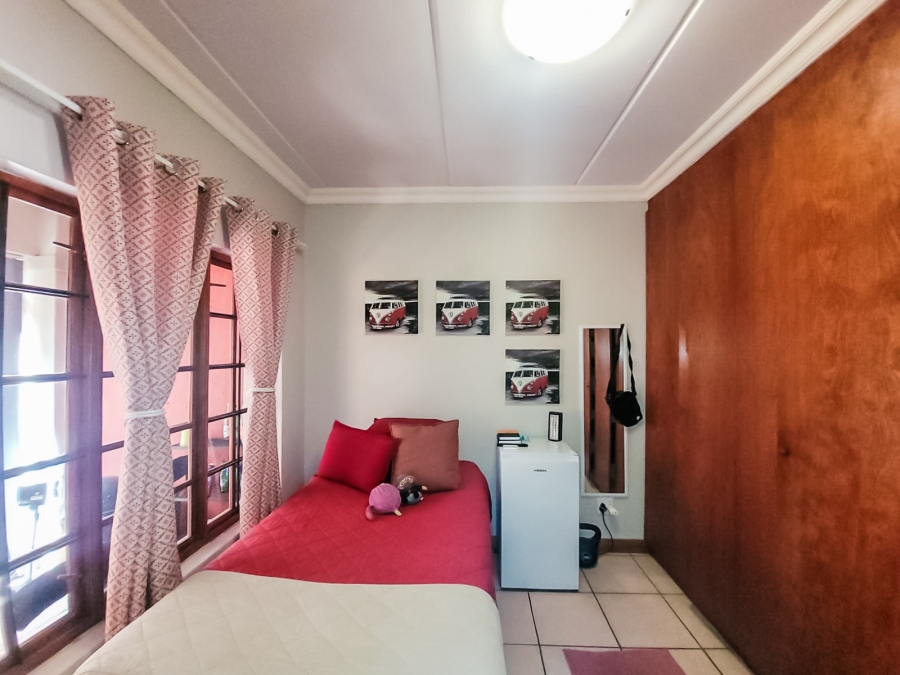 1 Bedroom Property for Sale in Die Bult North West